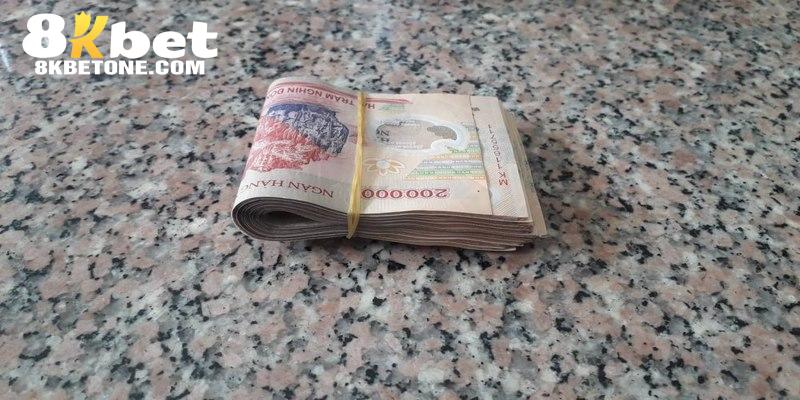 Chiêm bao lượm tờ 200 có thông điệp rất ý nghĩa